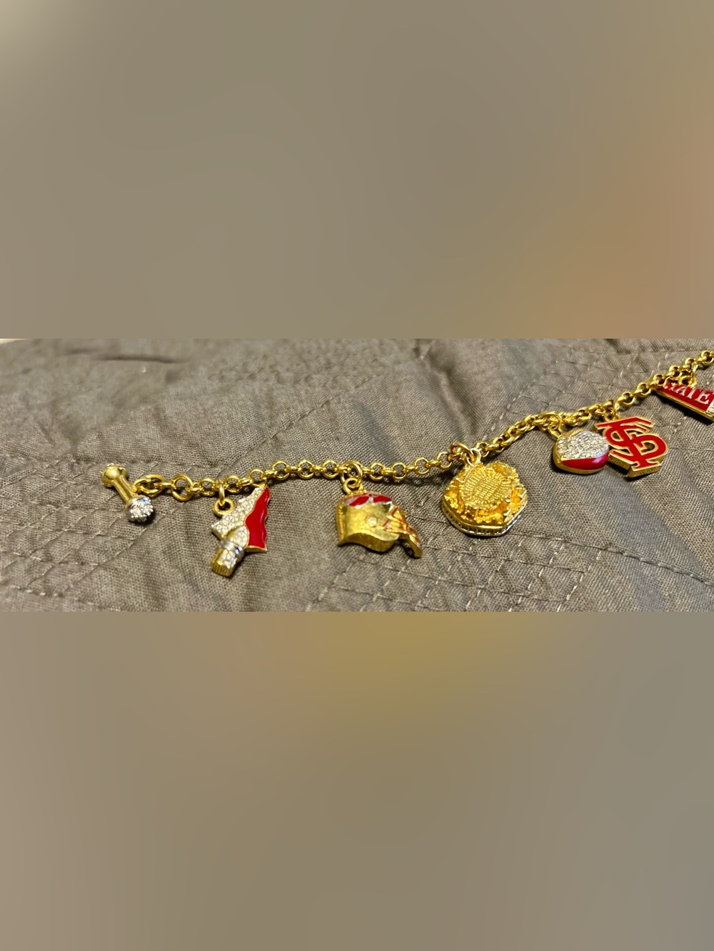 Danbury Mint Gold-Tone Enamel Charm Bracelet - Florida State - Picture 2 of 7
